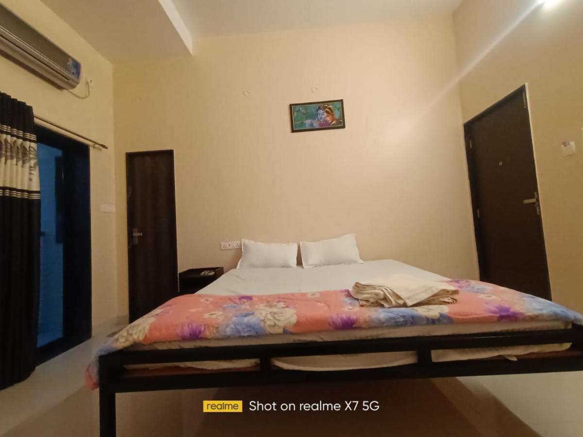 Hotel Hariram Tower Wardha ภายนอก รูปภาพ