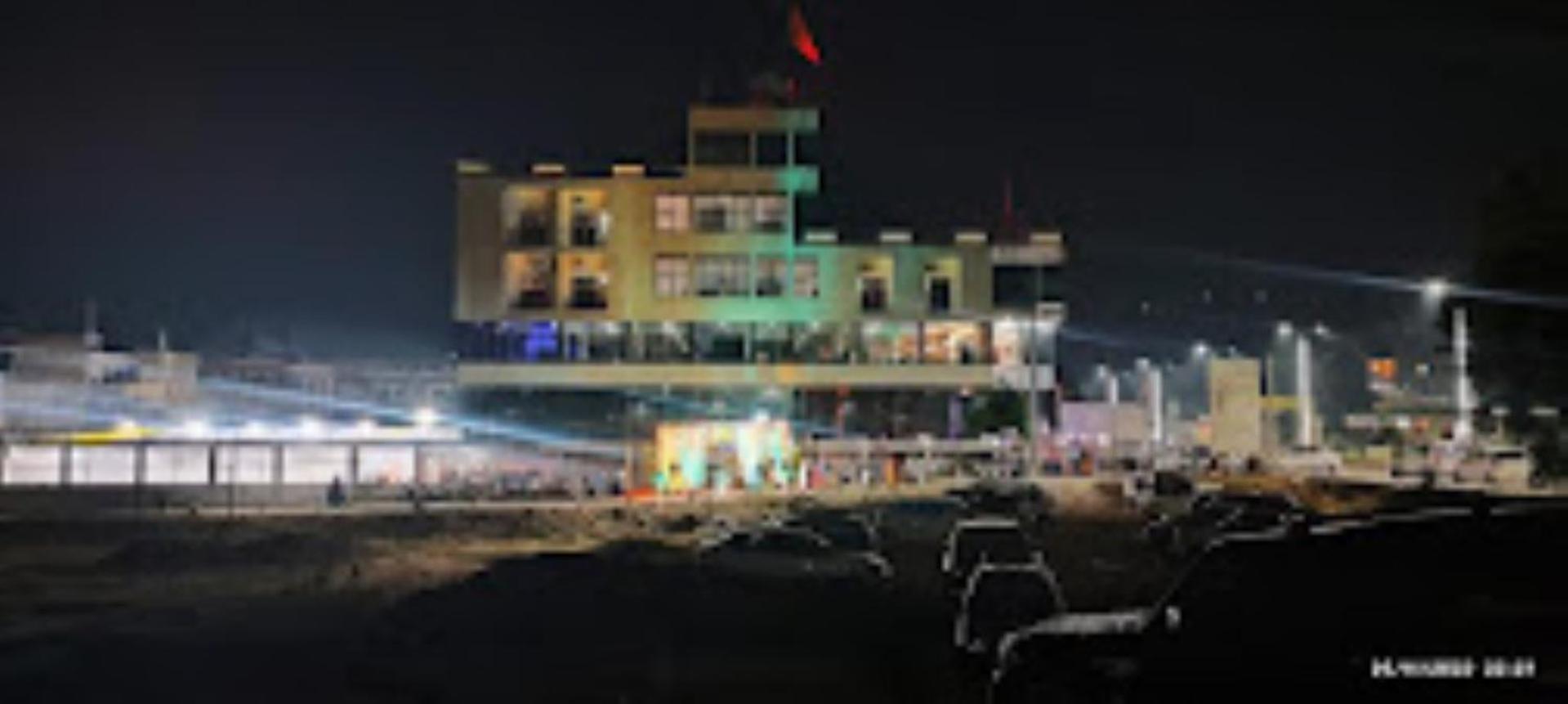 Hotel Hariram Tower Wardha ภายนอก รูปภาพ